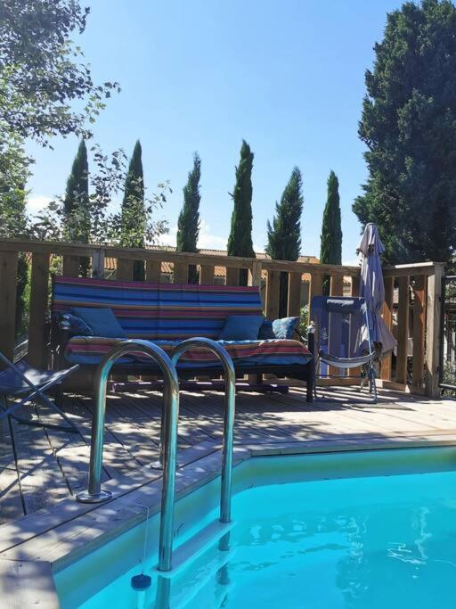 Maison Avec Piscine Dans Village Provencal. Courthézon Екстериор снимка