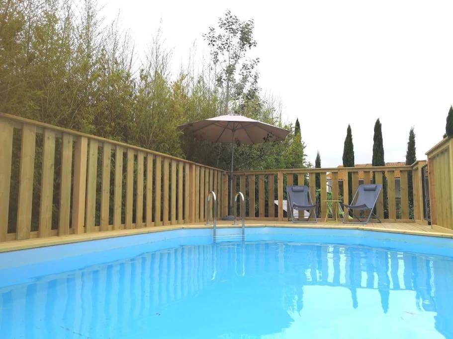 Maison Avec Piscine Dans Village Provencal. Courthézon Екстериор снимка